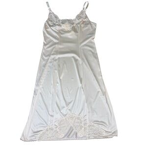 Vtg Olga Slip Dress Knee Length Cream NWT Deadstock Size Small